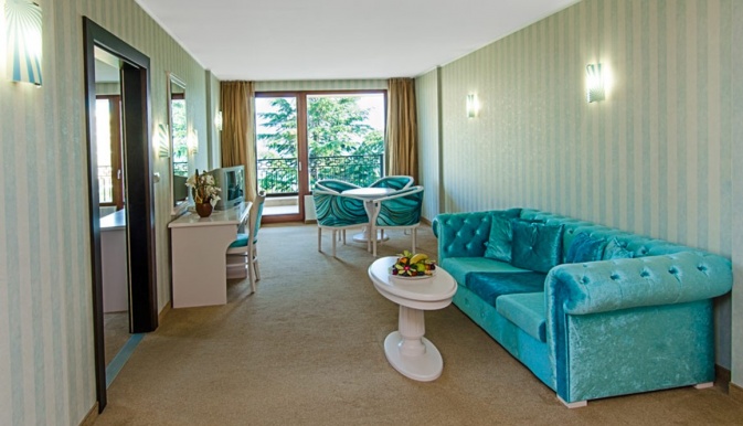 MORSKO_OKO_GARDEN_HOTEL_NISIPURILE_DE_AUR_BULGARIA_AIR_TOUR_TRAVEL 
